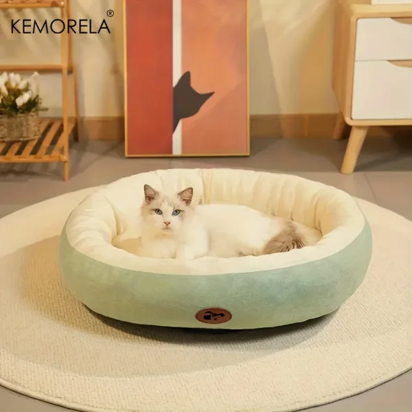 Lit ovale en peluche pour chiens et chats
